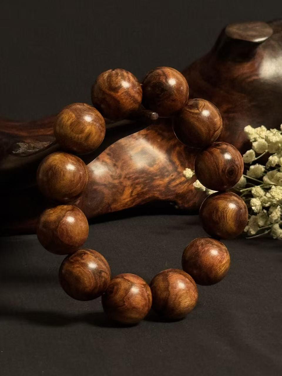 零元拍：鬼脸花纹海南黄花梨手串2.0