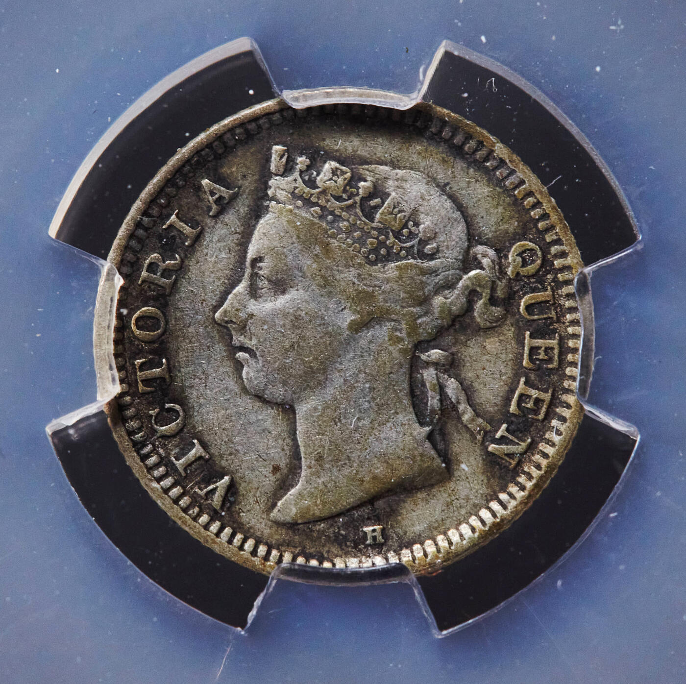 【俄甄集藏】2026年(049)03-18星期三 晚 19:30 全场包邮 英属香港1890年维多利亚H版五仙银币，信泰 XF40，黄油彩老包浆