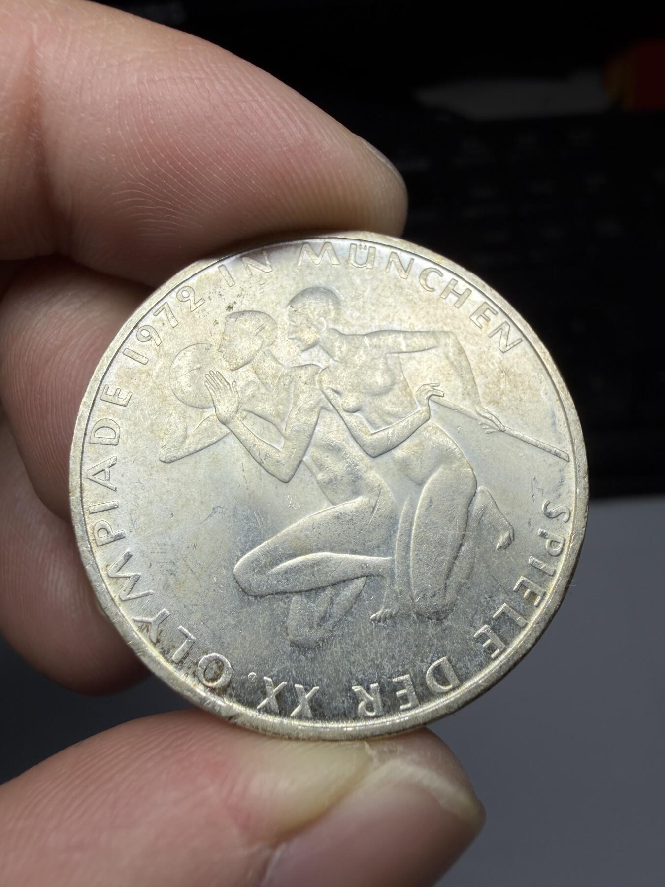 2026年集古藏今外币拍卖第三期-第2场—（总第312拍），可以寄存60天，满160元包邮。 原盒1972年德国银币