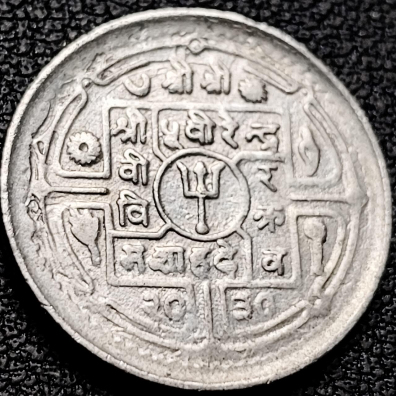 泉币菌-第207场-拍品多 请提前出价 。