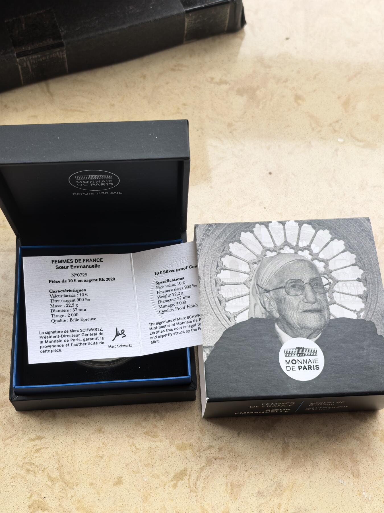 道一币馆币章第一百六十八场 原盒证 法国2020年历史上的女英雄-修女艾曼纽10欧元复古银币 22.2g 900s 2000