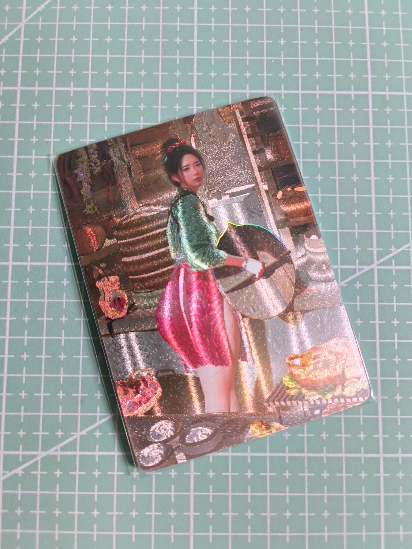 C先生卡牌 第24期  零抽层收拍品，送拍加微私聊 【幻彩折光】燎原文化×刷子《人间传》孙雪娥 双服饰