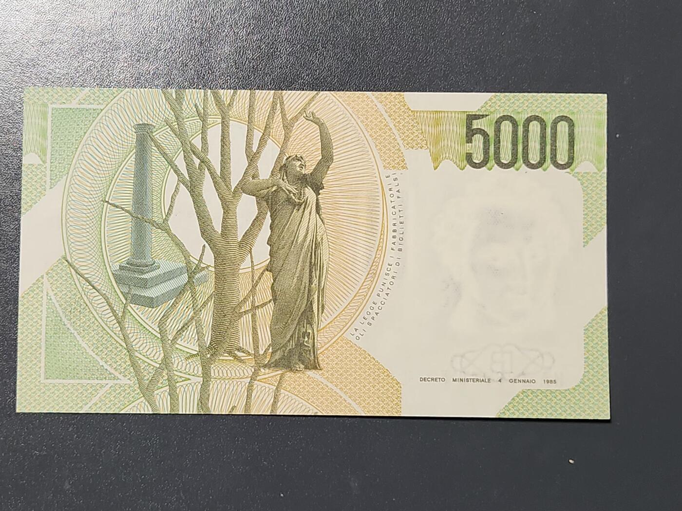 3月10号晚上8点 外国纸币自动截拍第36场 全新UNC 意大利5000里拉 1984年版 伏特 C-S 首签名1