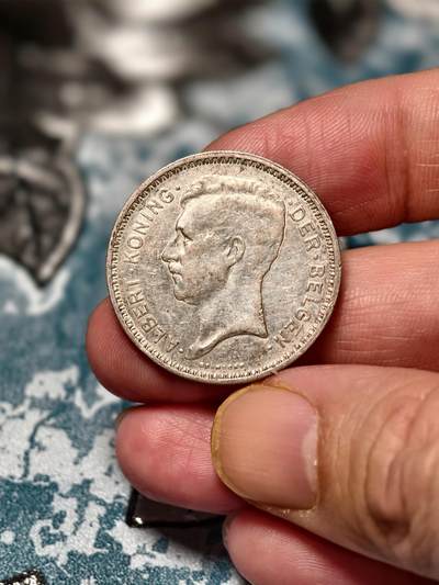 抚柳草堂-第十五期章牌钱币  奖章勋章限时免佣 满百包邮 放漏专场 - 1934比利时王国阿尔贝一世20法郎银币 重11g 美品带底光