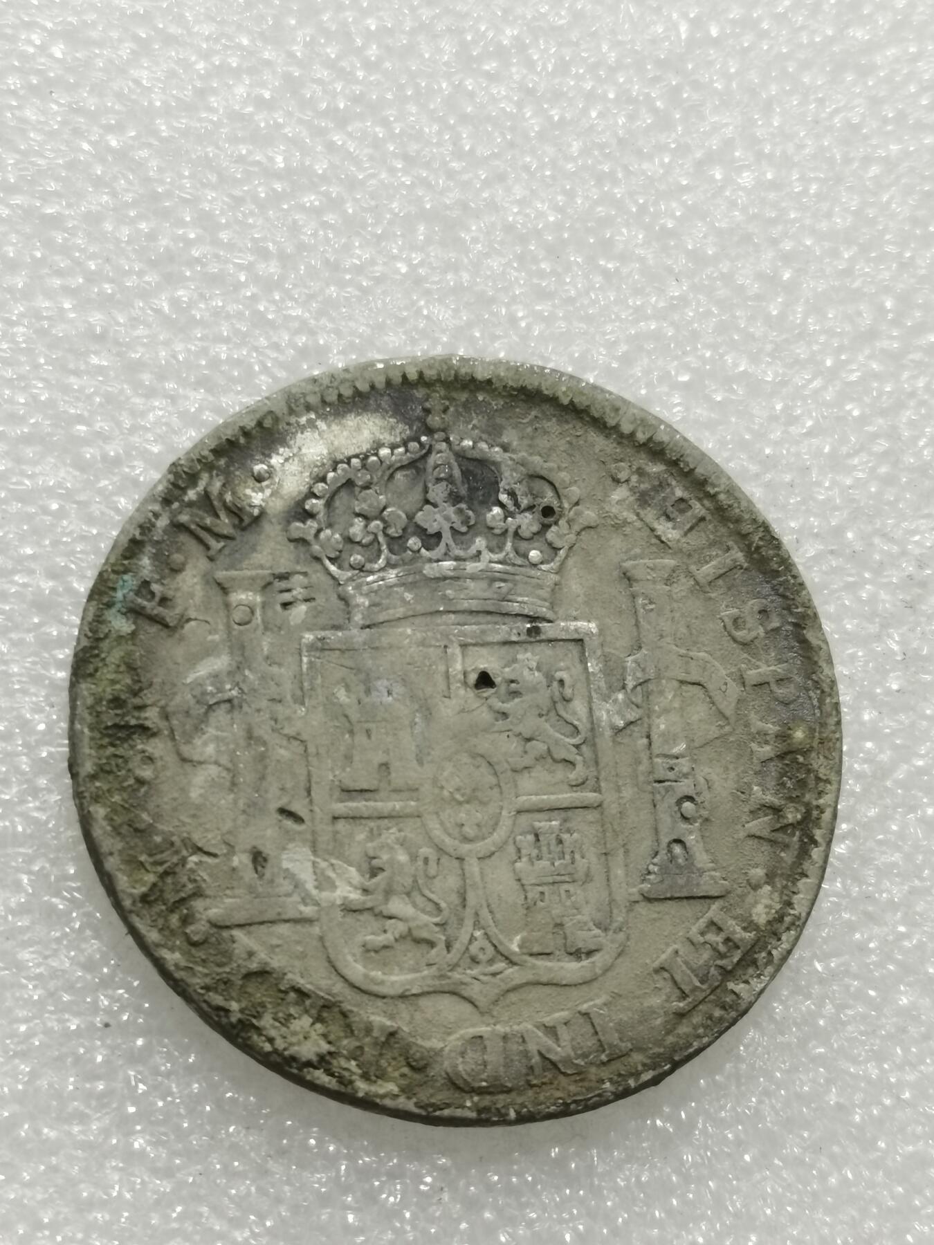 天下钱庄专场欢迎参拍 西属墨西哥卡四老双柱银币，有戳