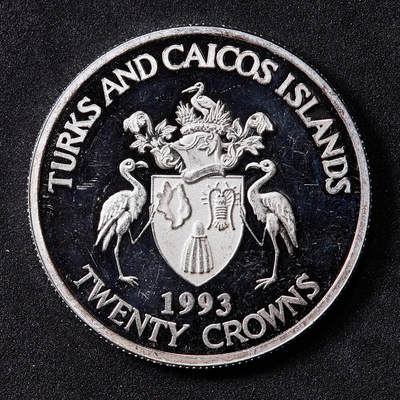 【俄甄集藏】2026年(049)03-18星期三 晚 19:30 全场包邮 - 英属特克斯和凯克斯群岛1993年纪念伊拉莎白二世加冕40周年20克朗精制大银币，重31.1克，999银，发行量10000枚