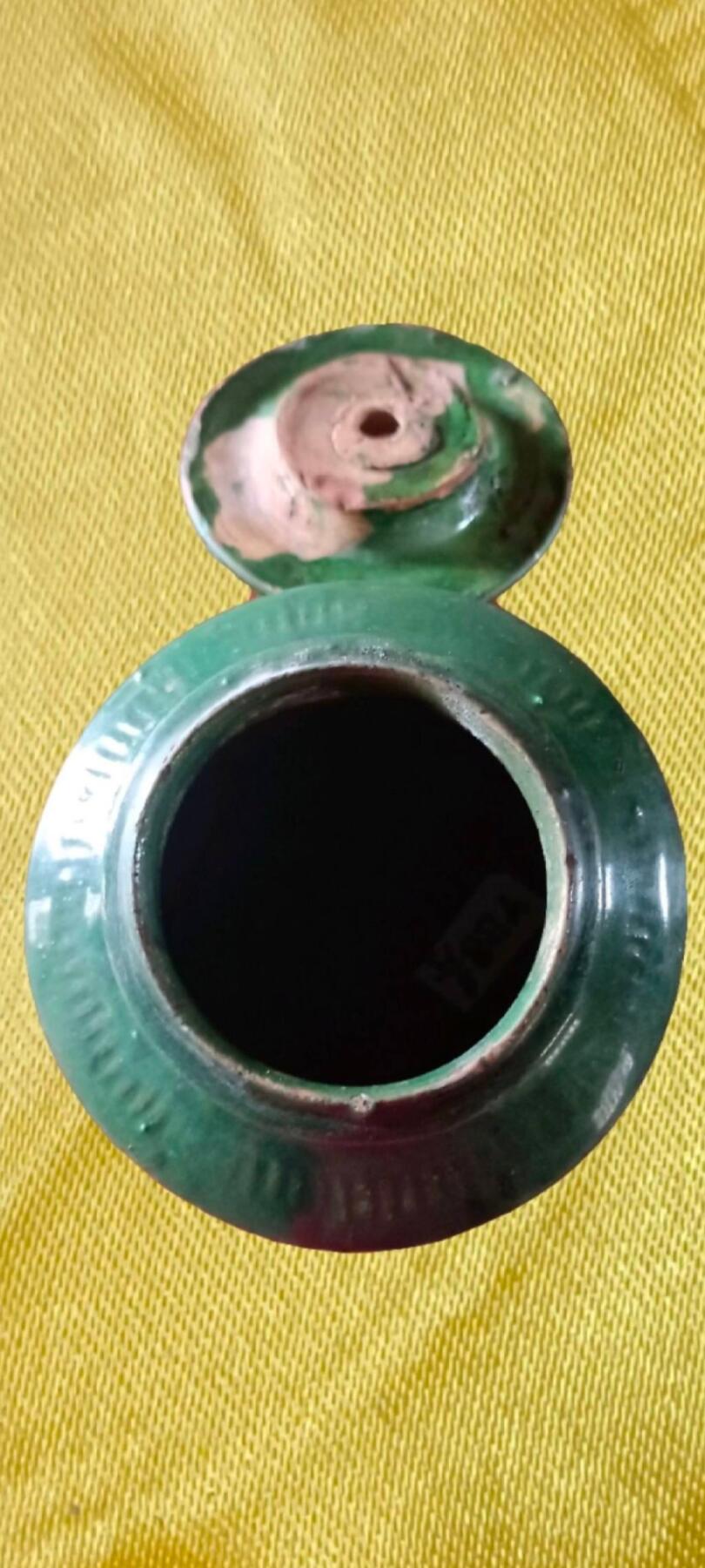 晚清绿釉盖罐子