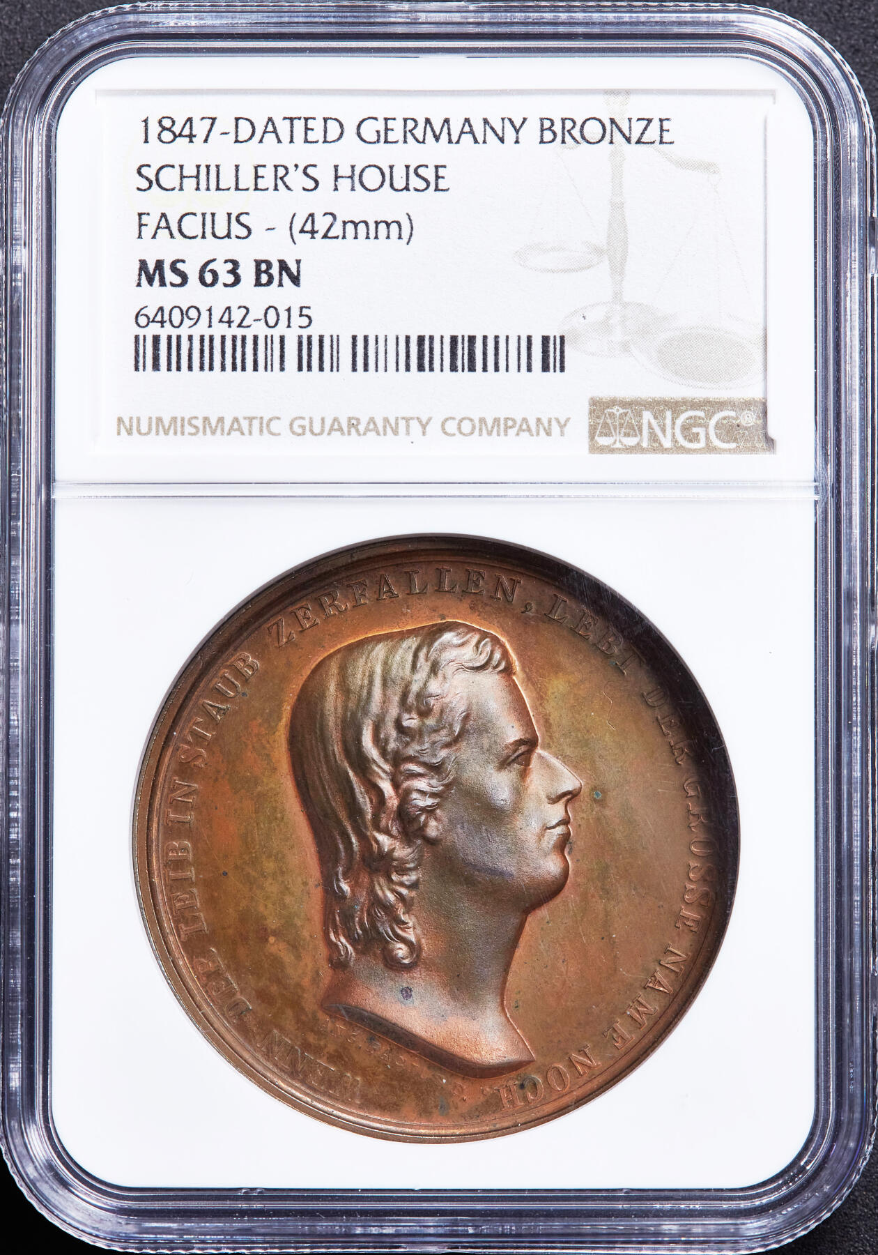 【俄甄集藏】2026年(049)03-18星期三 晚 19:30 全场包邮 德国1847年纪念古典文学家弗里德里希·席勒故居大铜章，NGC MS63，巧克力包浆，高浮雕，雕刻家法基留斯作品，直径42mm