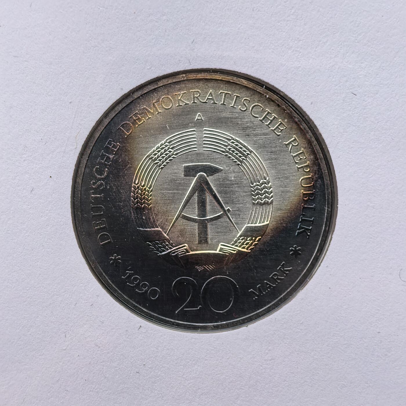 道一币馆币章第一百六十八场 邮币封 民主德国1990年勃兰登堡门开放一周内20马克银币  带纪念版IC电话卡 20.9g 625s 40000