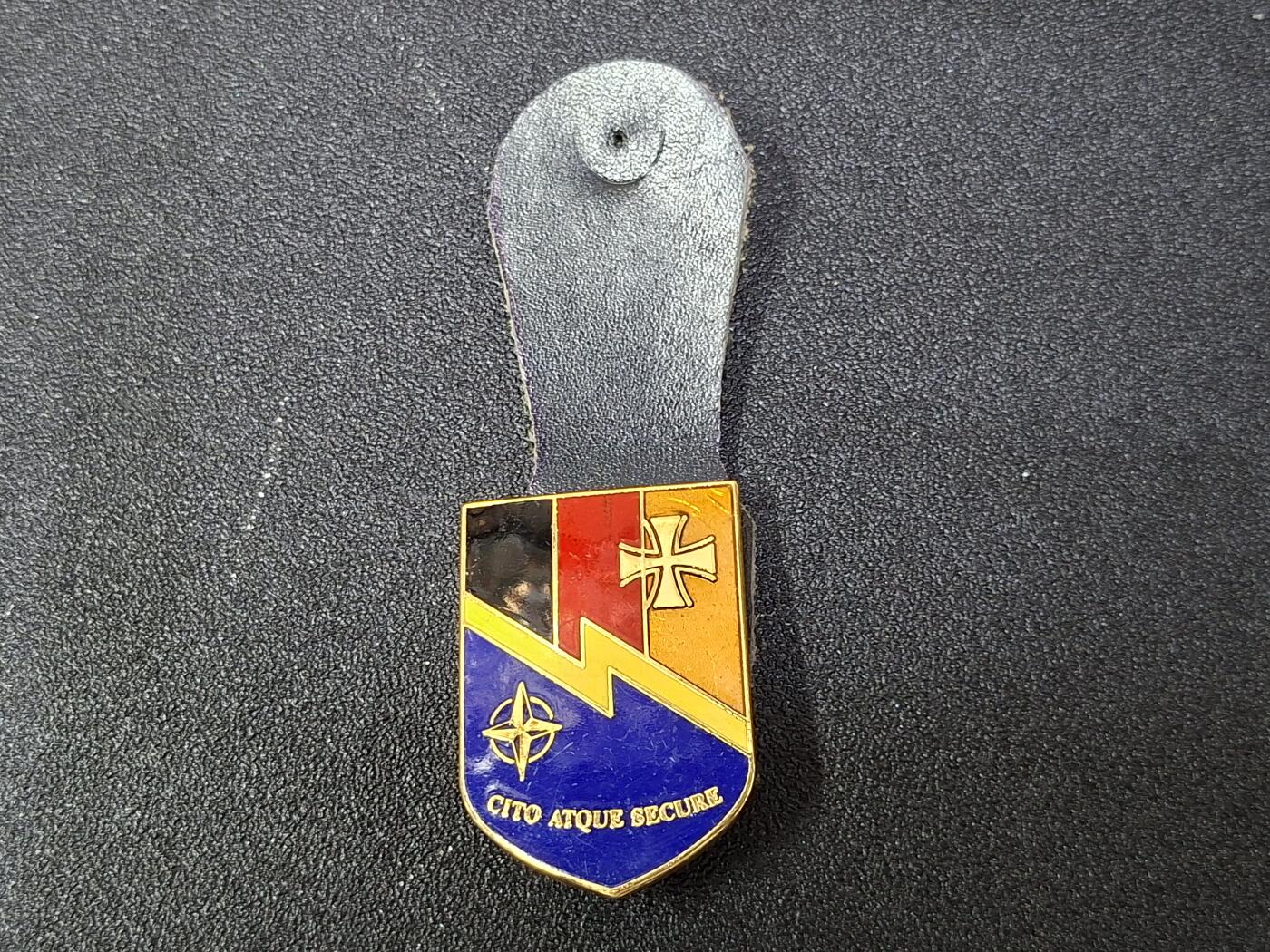 西秦中古拍卖第八十期  德国第900信号团参谋部及总部证章