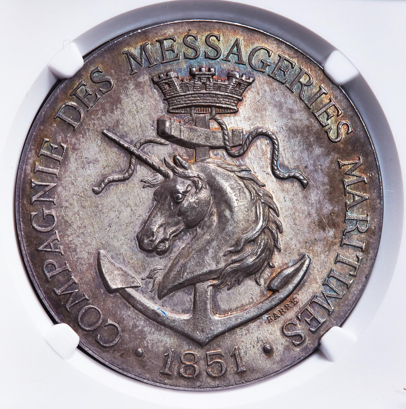 【俄甄集藏】2026年(049)03-18星期三 晚 19:30 全场包邮 法国1851年海运公司成立飞马造像大银章，NGC MS62，设计精美，五彩包浆，丰饶角铭，直径42mm