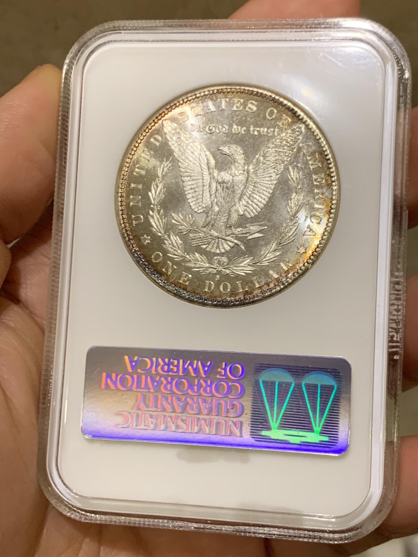 《竞宝斋》第469场 周日，周一 2场连拍 （全场包邮）欢迎送拍 NGC MS65PL 美国1880s摩根银币 ngc老盒子 镜面感十足，胜过大部分pl摩根，转光丝滑，两面边缘黄油彩实属难得，老盒溢价＋超强镜面观感