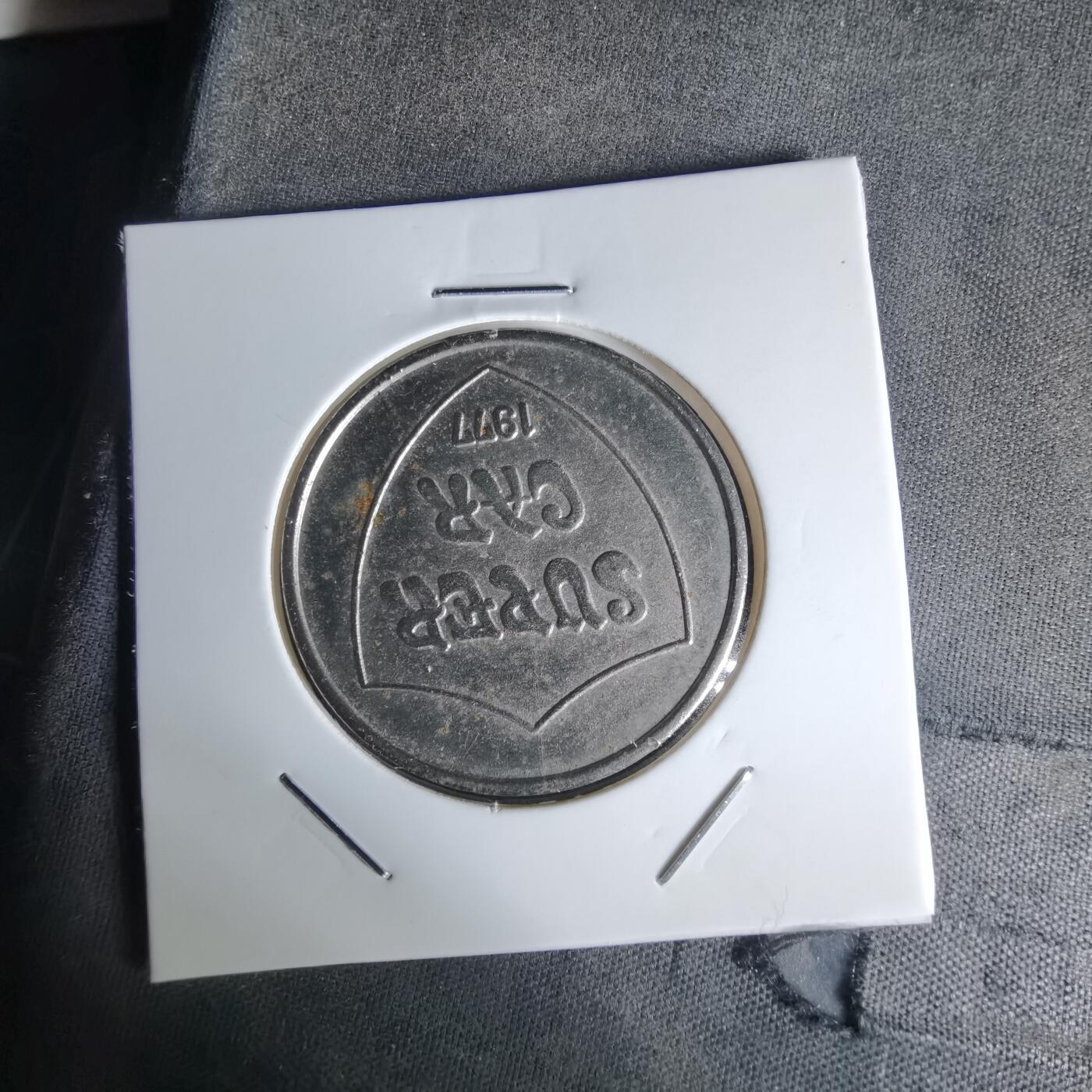 沼泽如烟--第1018场 阿尔法·罗密欧33（Alfa Romeo 33）主题纪念章/代币