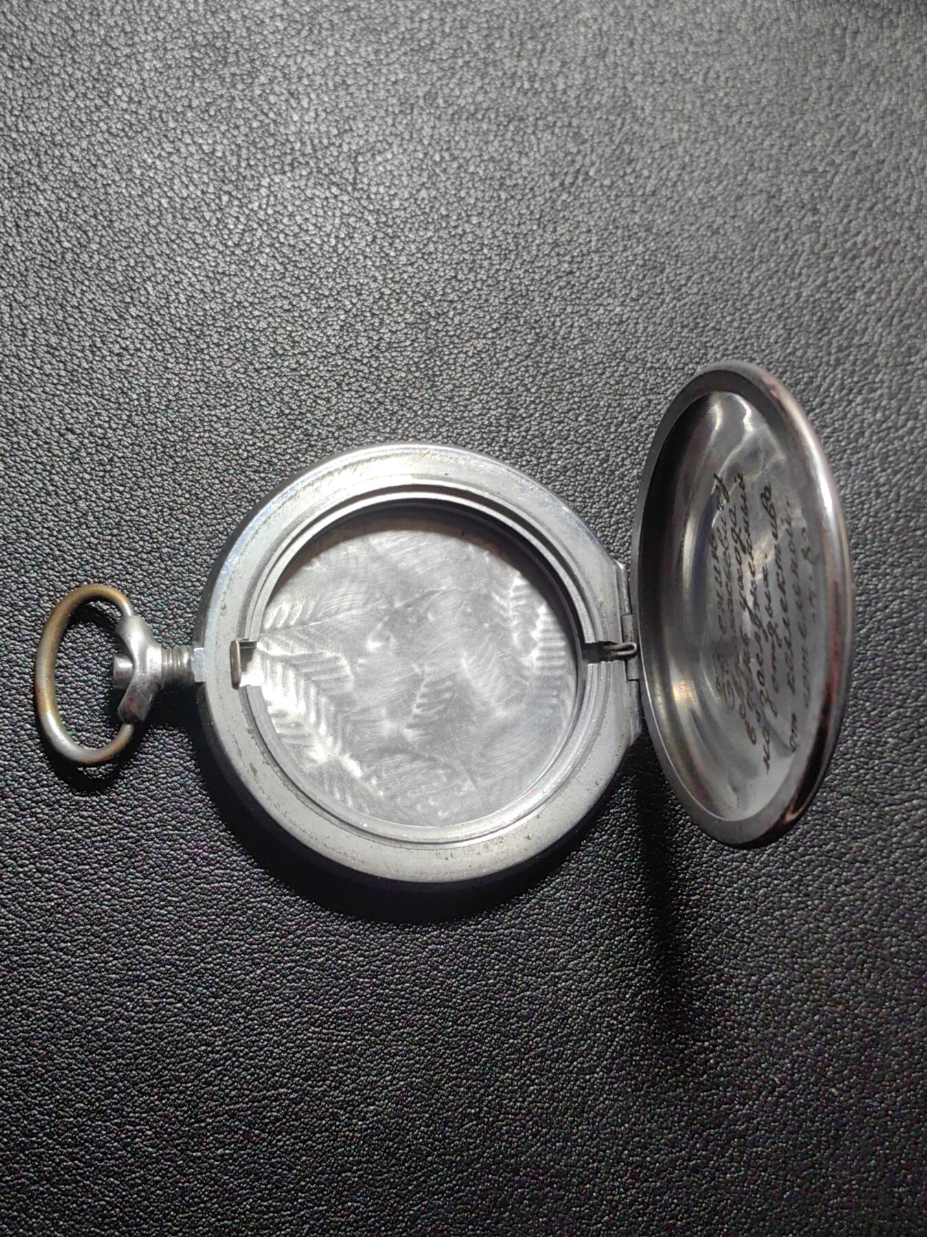 靖甫拍卖第六场 苏联表壳子 刻了铭文