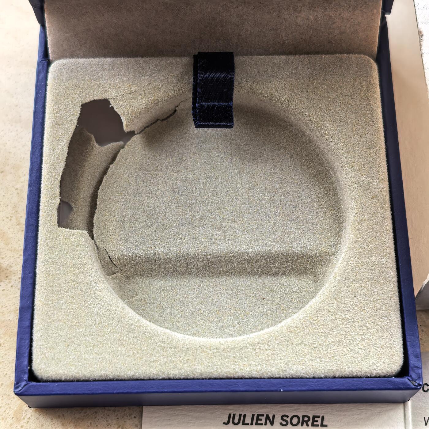 道一币馆币章第一百六十八场 原盒证 法国2013年法国历史文豪-朱利安·索雷尔（红与黑作者）10欧元精制银币  22.2g 900s 5000