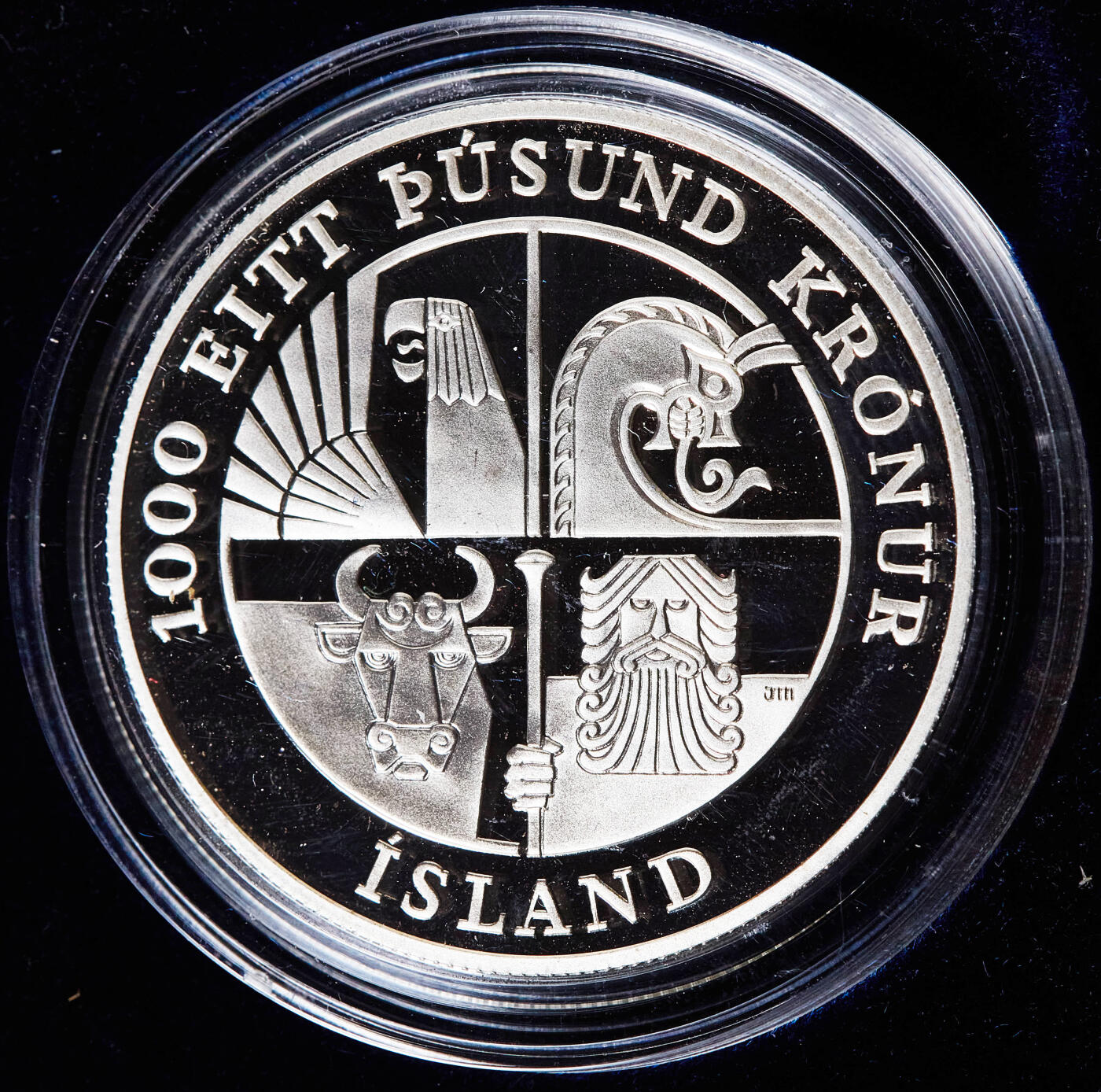 【俄甄集藏】2026年(049)03-18星期三 晚 19:30 全场包邮 冰岛2000年纪念维京探险家莱夫·埃里克松发现美洲1000年1000克朗精制大银币，原盒证，美国费城造币厂代铸，重27.73克，900银，发行量150000枚