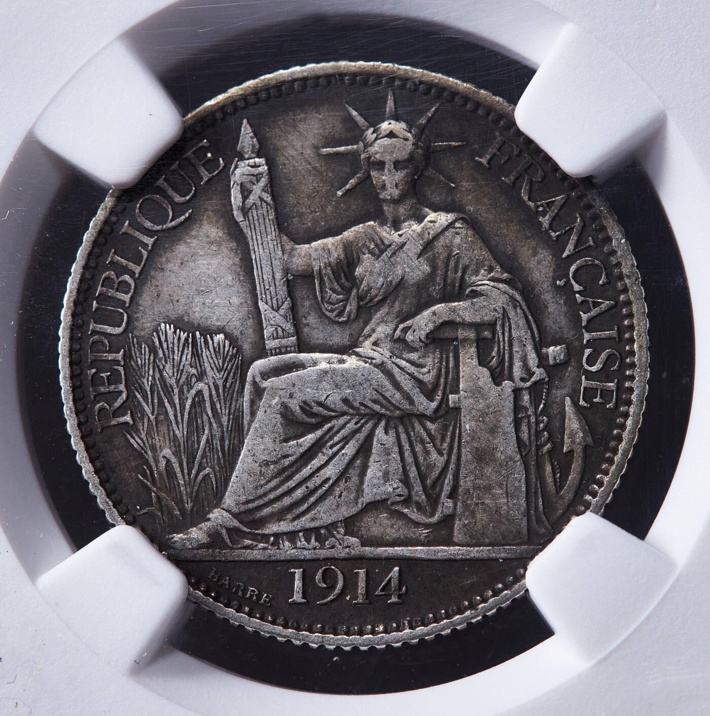 【俄甄集藏】2026年(049)03-18星期三 晚 19:30 全场包邮