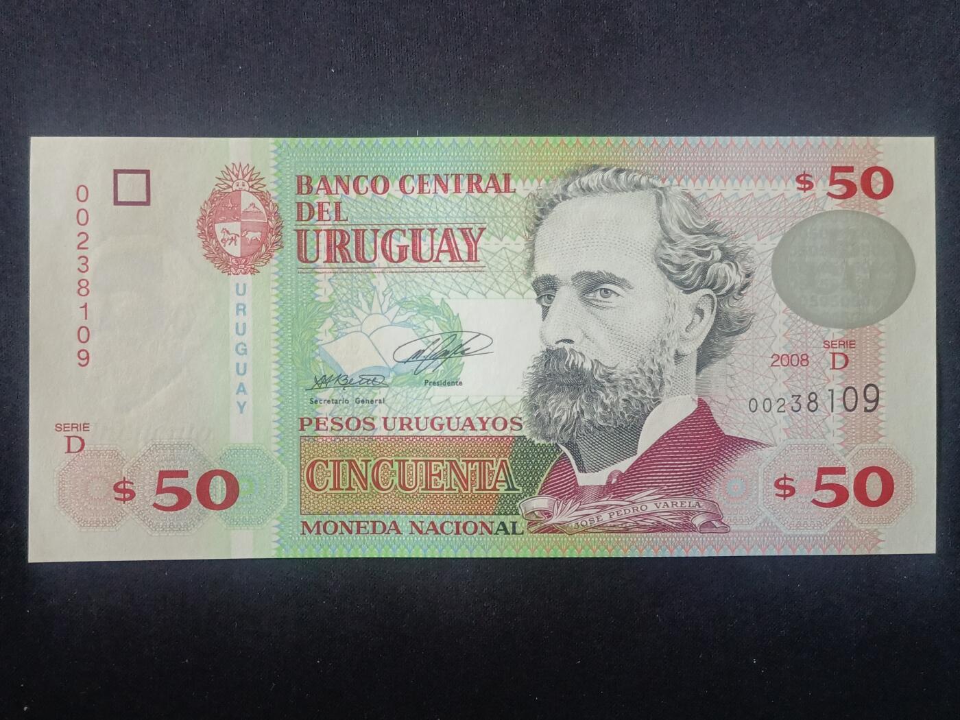 【游宝拍卖】丙午马年第11期 乌拉圭-50比索【2008年 无47永恒号 00238109 全新UNC】