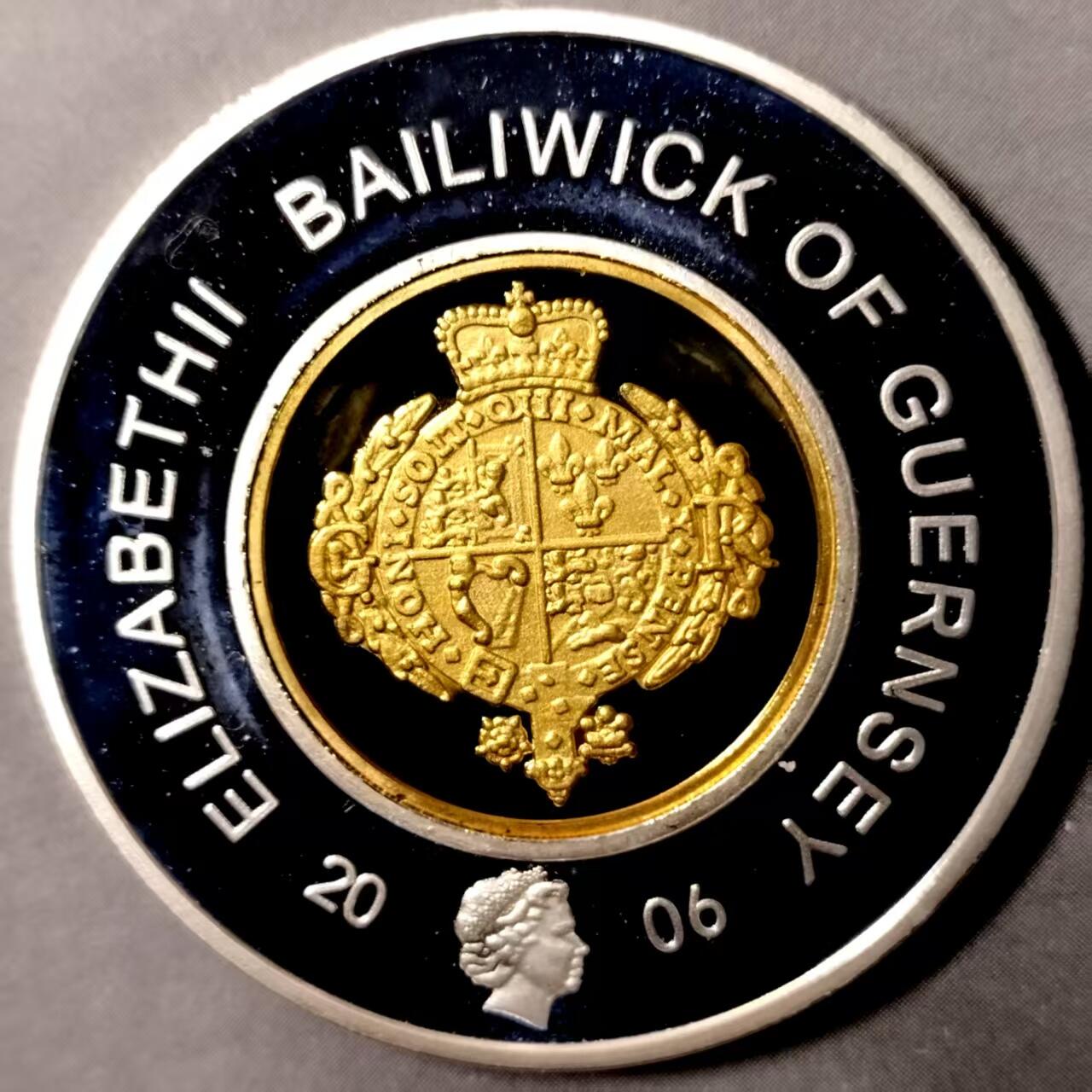 长老汇马年精选第八场拍卖 根西2006年精制克朗型纪念币 母子币 君主系列 安妮女王  发行量，材质克书均未记载