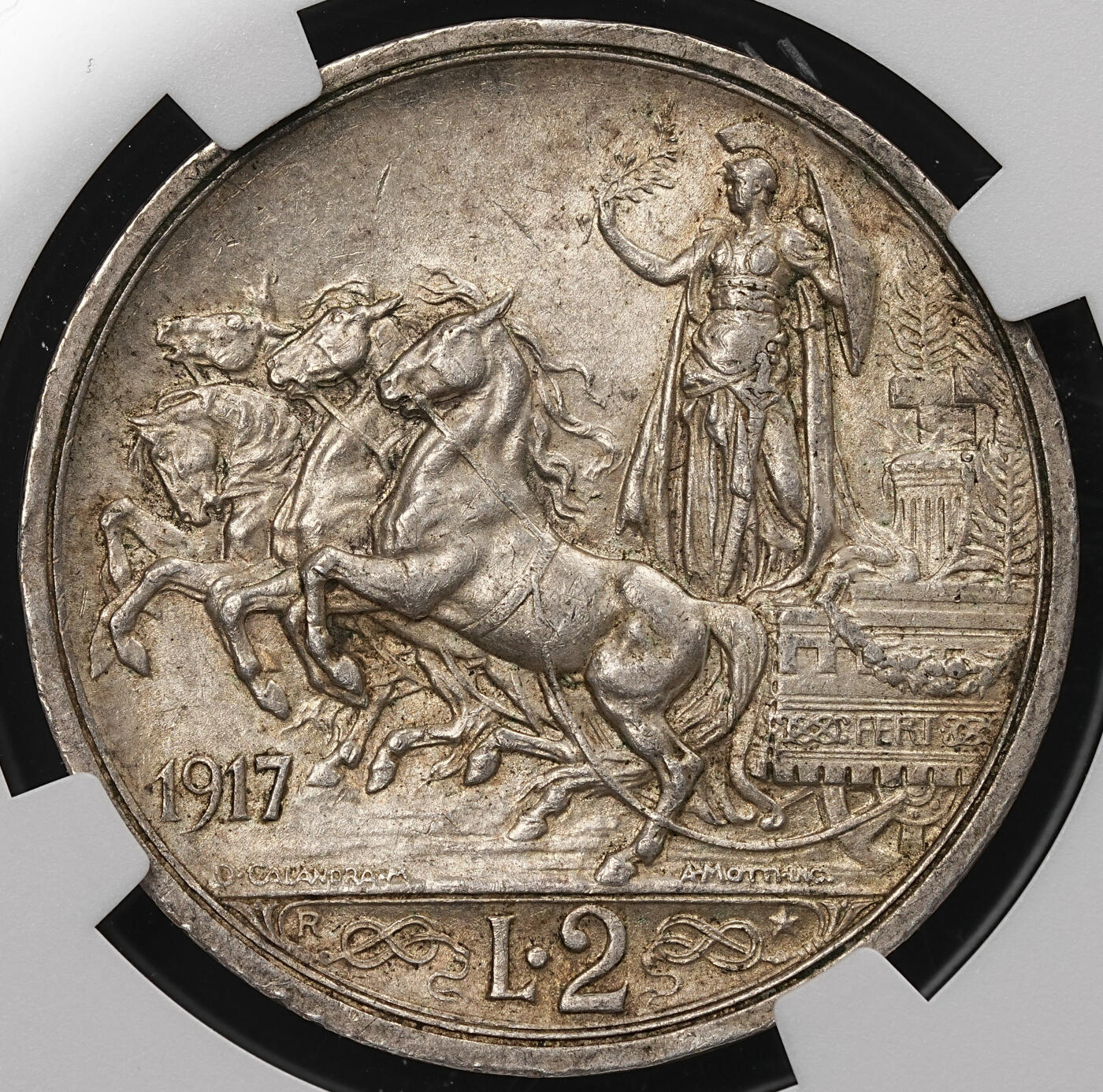 修遠堂世界钱币第107期 NGC MS62 1917年意大利马车2里拉银币，少见年份