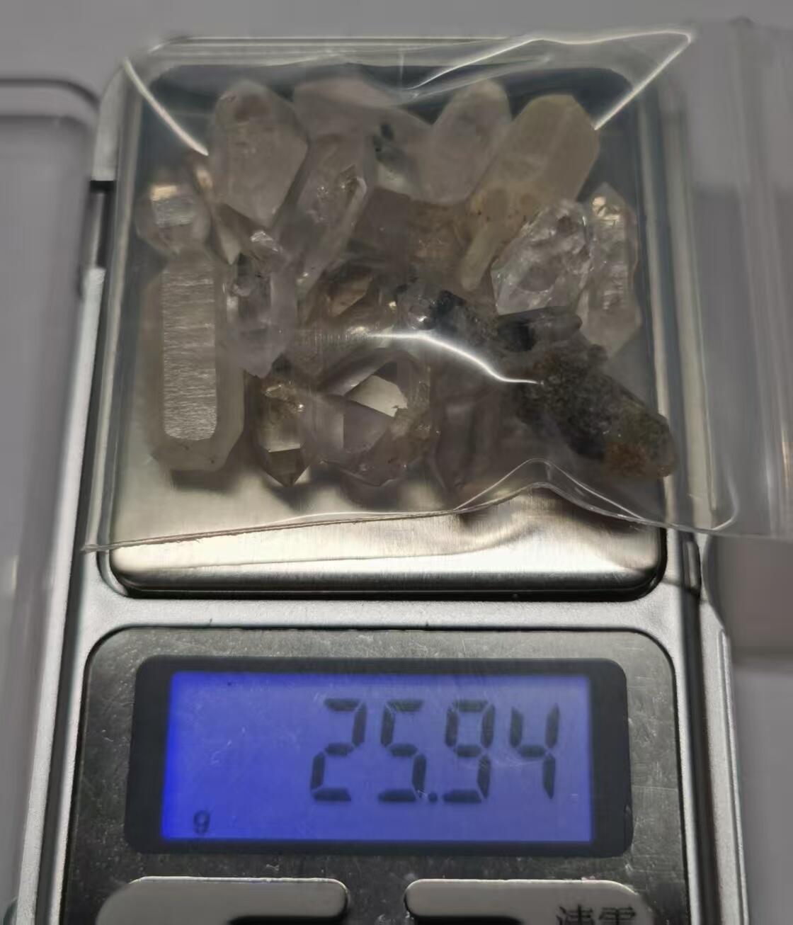 七河·藏家水晶矿标化石小拍（总第41期） 藏家出品 X753（3）小可爱型 云贵闪灵水晶原石矿标一组20件