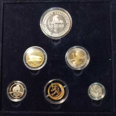 长老汇马年精选第八场拍卖 - 芬兰1998年精制套币，盒证齐全 带一枚27克大银币 非常少见，量2000
