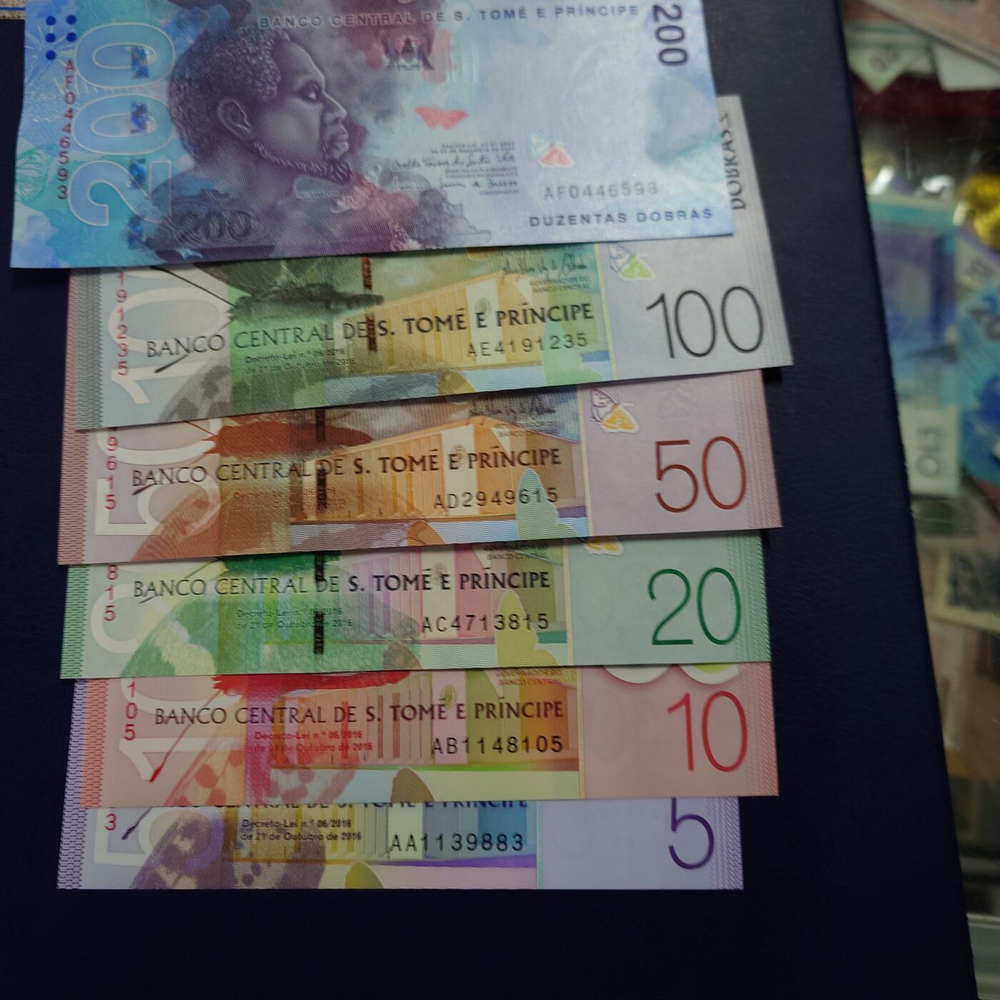 世界钱币～微拍第239期暨2026年第20期  部分尾货整理陆续低价起拍清仓