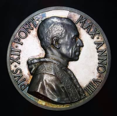 观钱 近现代机制币拍卖No.004（全场顺丰包邮）  - 梵蒂冈庇护十二世（Pius XII）1946 年册封 32 位新枢机主教纪念大银章