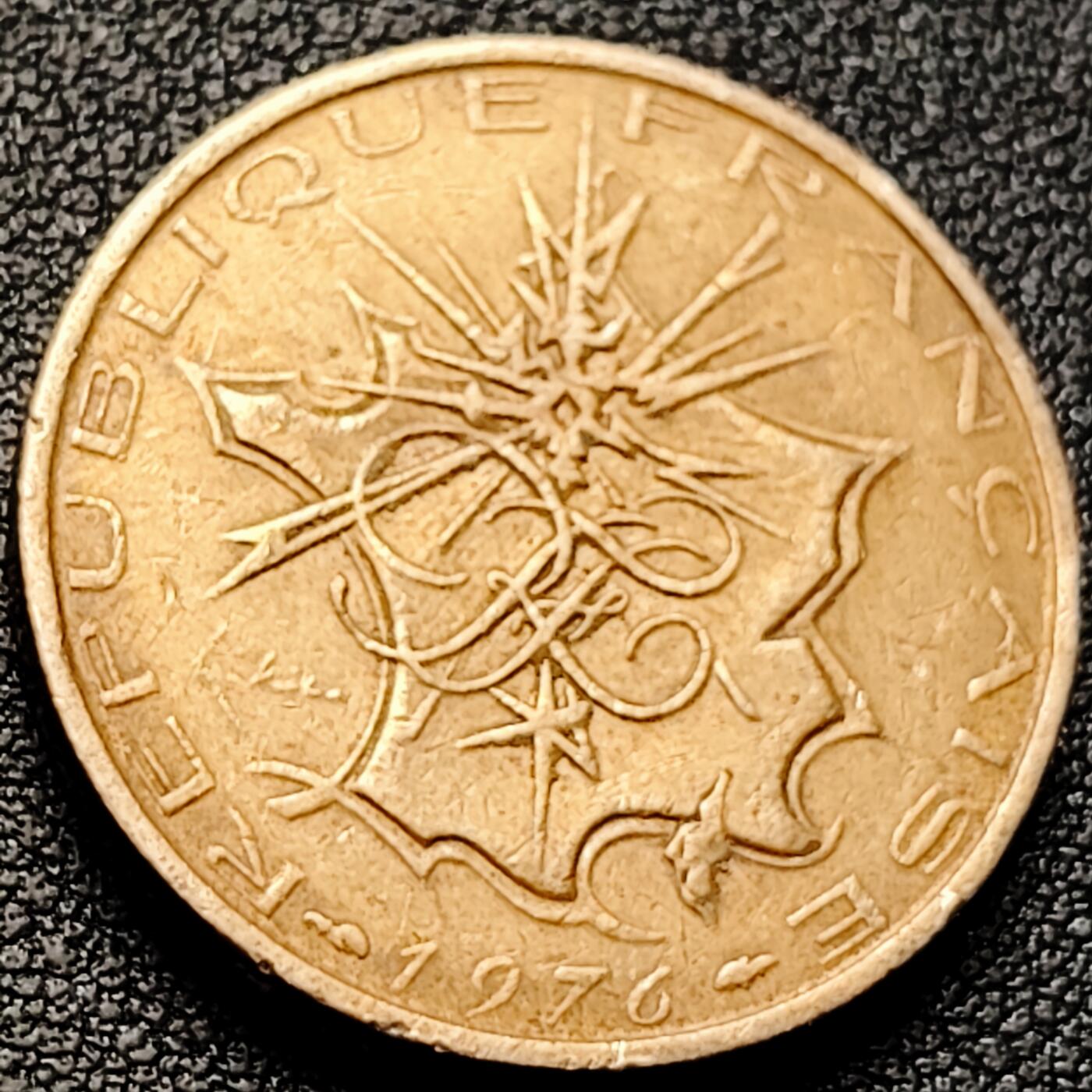 泉币菌-第208场-拍品多 请提前出价 。