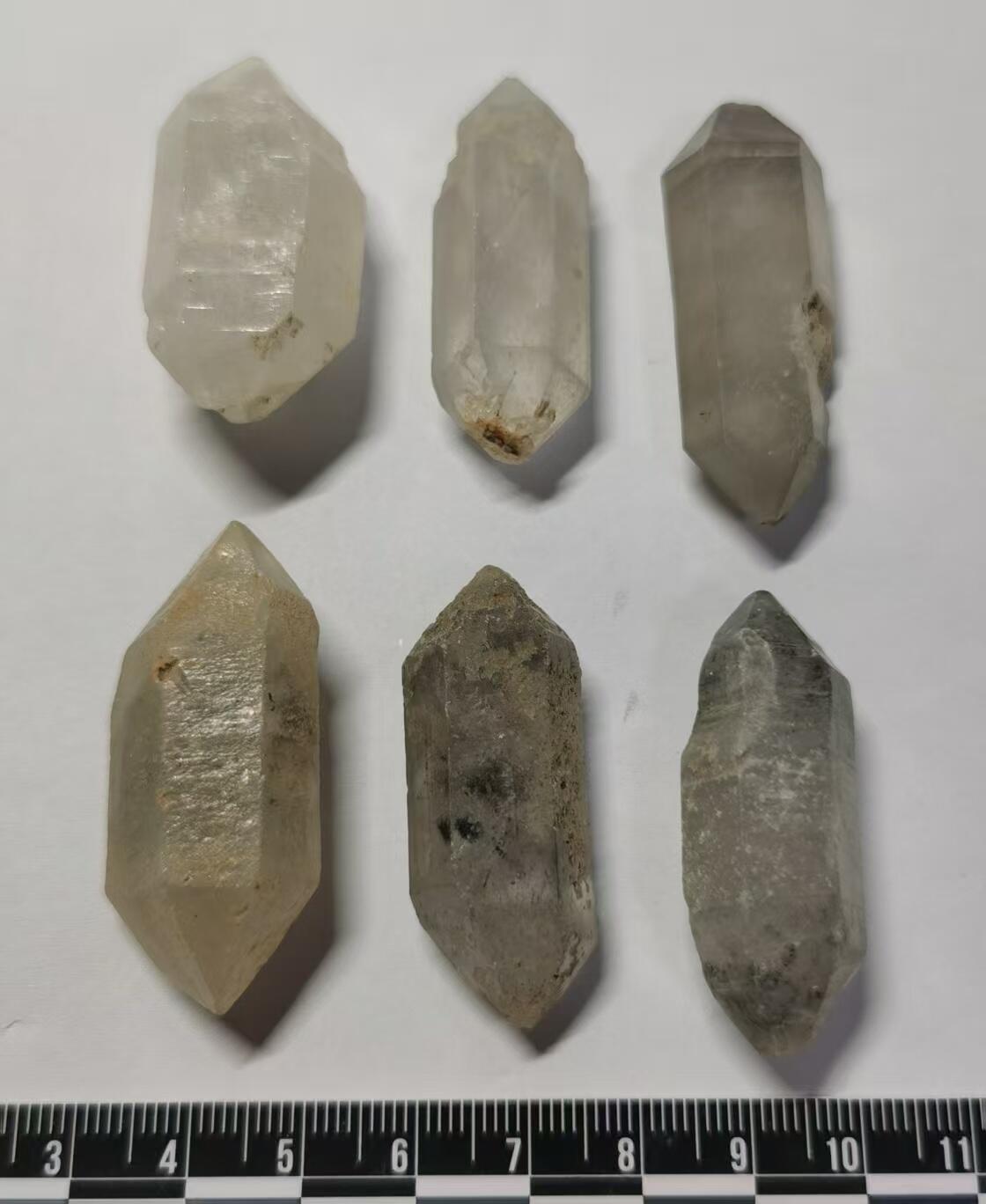 七河·藏家水晶矿标化石小拍（总第41期） 藏家出品X756（10） 块头比较大的云贵闪灵水晶原石一组6件 90多克