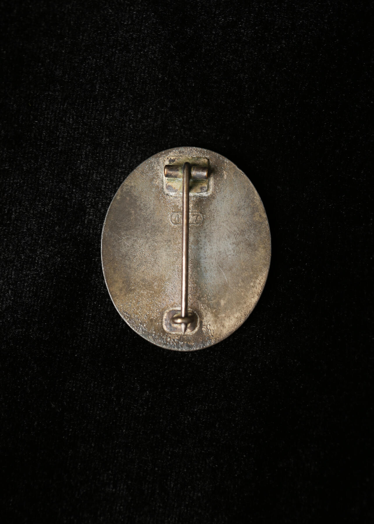 戎马世界章牌大赏第112期 德专场 德三银色战伤奖章 背打107标