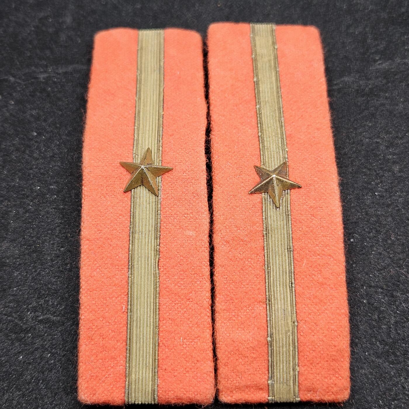 0元起拍勋章 第338期 咸鱼国勋章拍卖专场 3月15日（周日）下午6：00开始 原品昭5下士官肩章