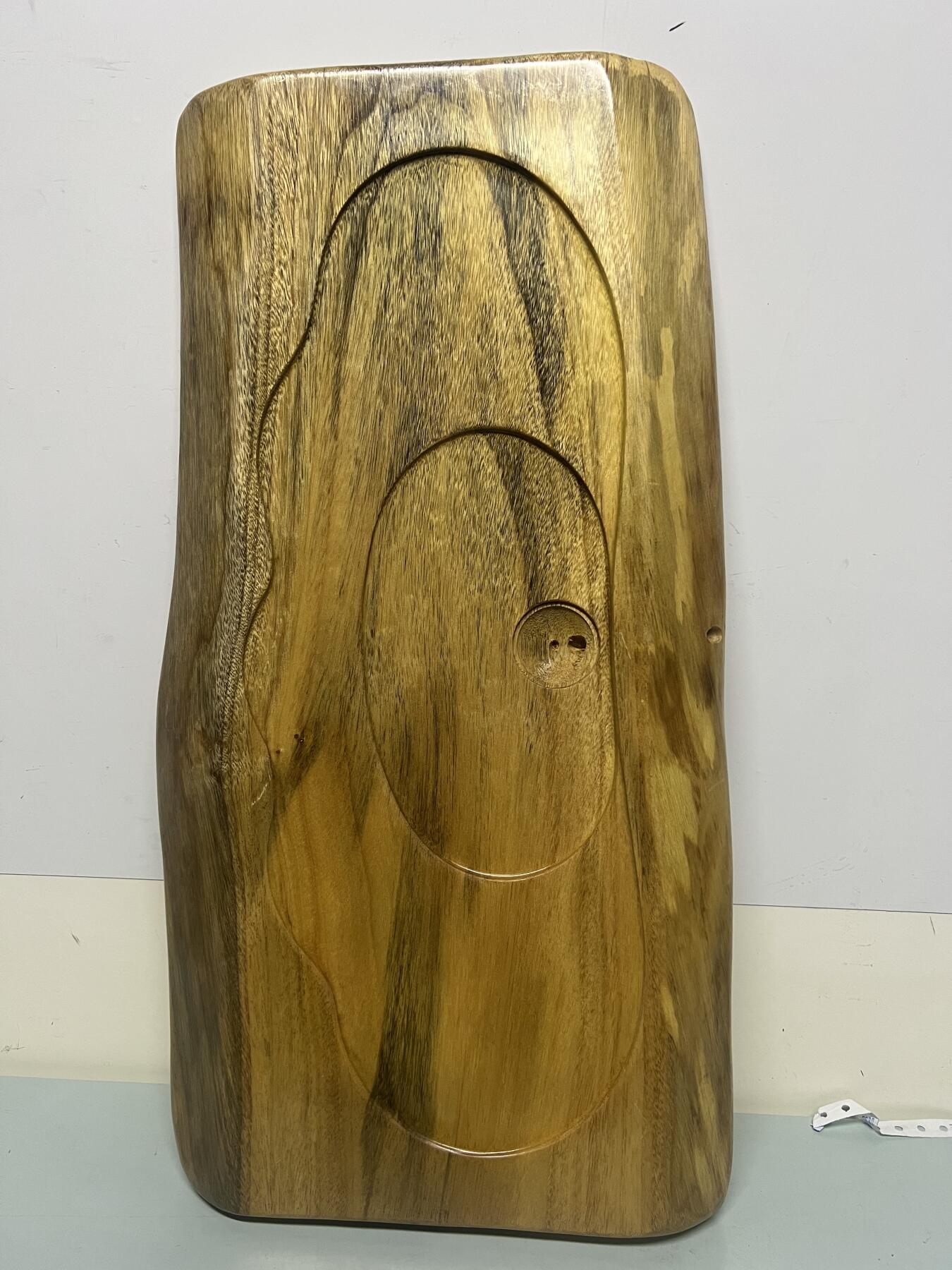 零元拍：金丝楠双层茶盘 金光闪闪。尺寸约：54/28/3.5CM。  