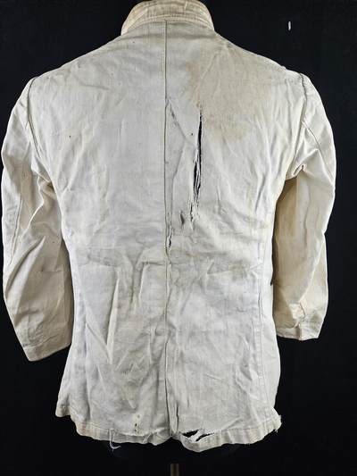 0元起拍勋章 第338期 咸鱼国勋章拍卖专场 3月15日（周日）下午6：00开始 明治时期 海军文官夏服上衣，兜被拆了，可自行缝上 领围42 肩宽42 胸围96 衣长65 袖长50