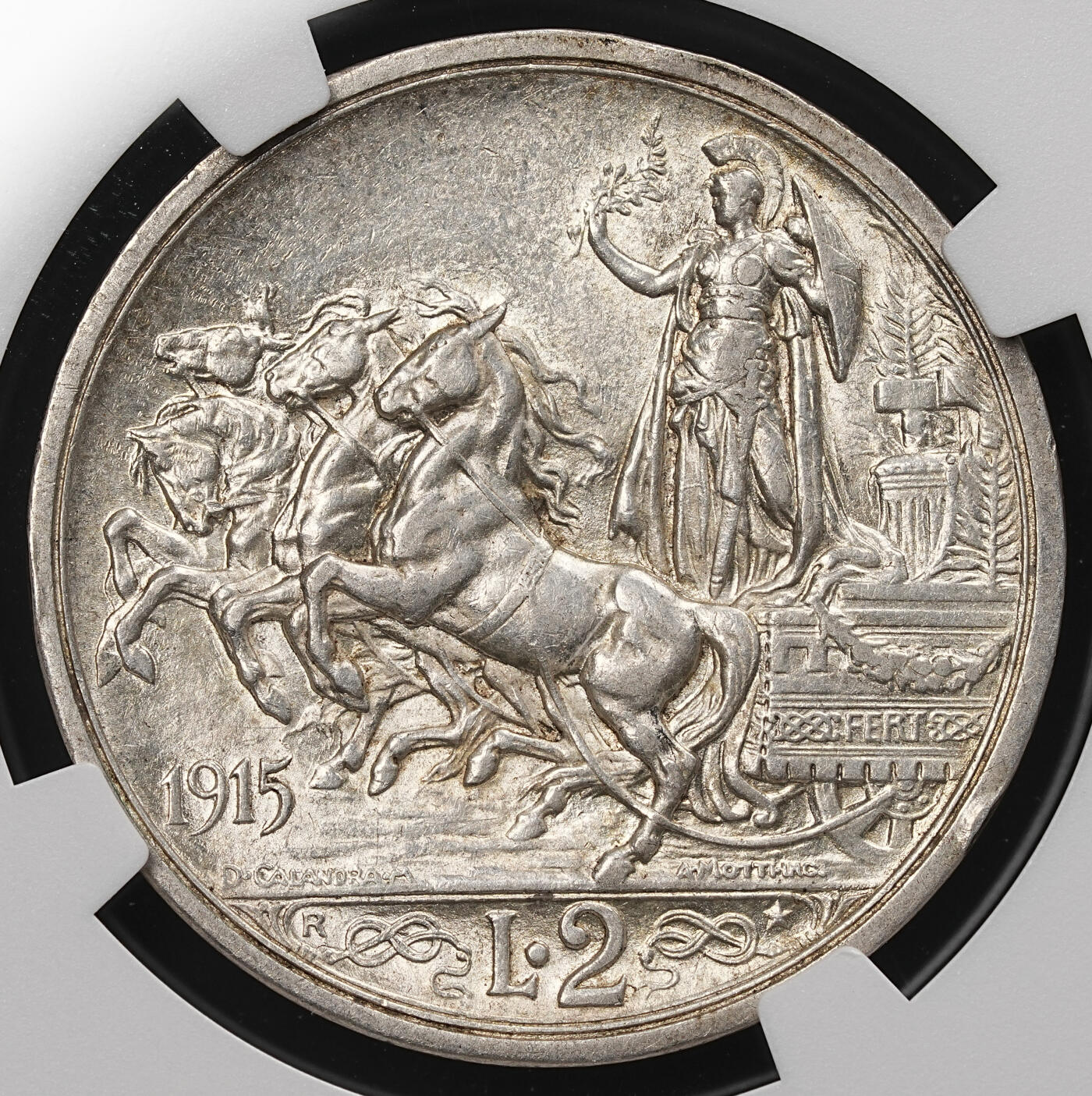 修遠堂世界钱币第107期 NGC AU55 1915年意大利马车2里拉银币