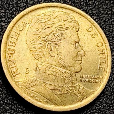 泉币菌-第207场-拍品多 请提前出价 - 智利2003年10比索青铜币 独立战争领袖奥希金斯 21MM 