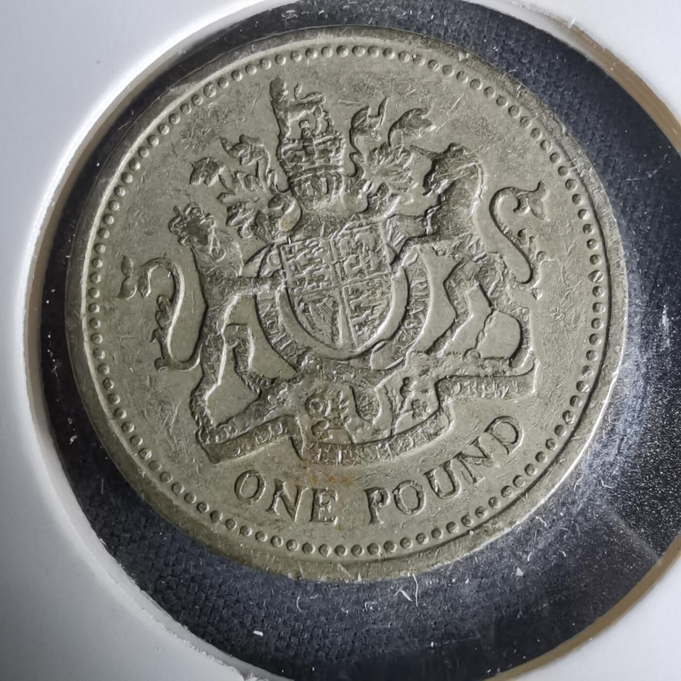 沼泽如烟--第1019场 英国1983年1磅