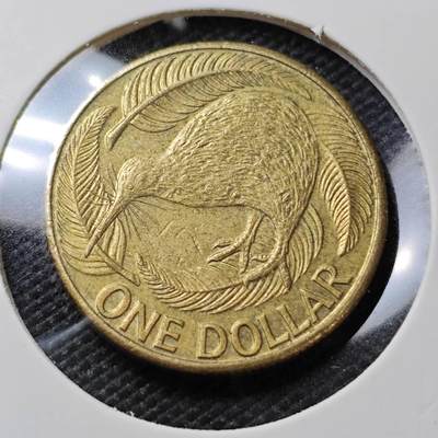 KK钱币收藏小铺   第405期 2月预留时间 周末发货 - 2000新西兰1元 