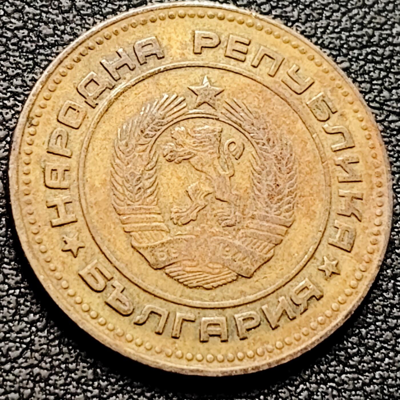 泉币菌-第208场-拍品多 请提前出价 。