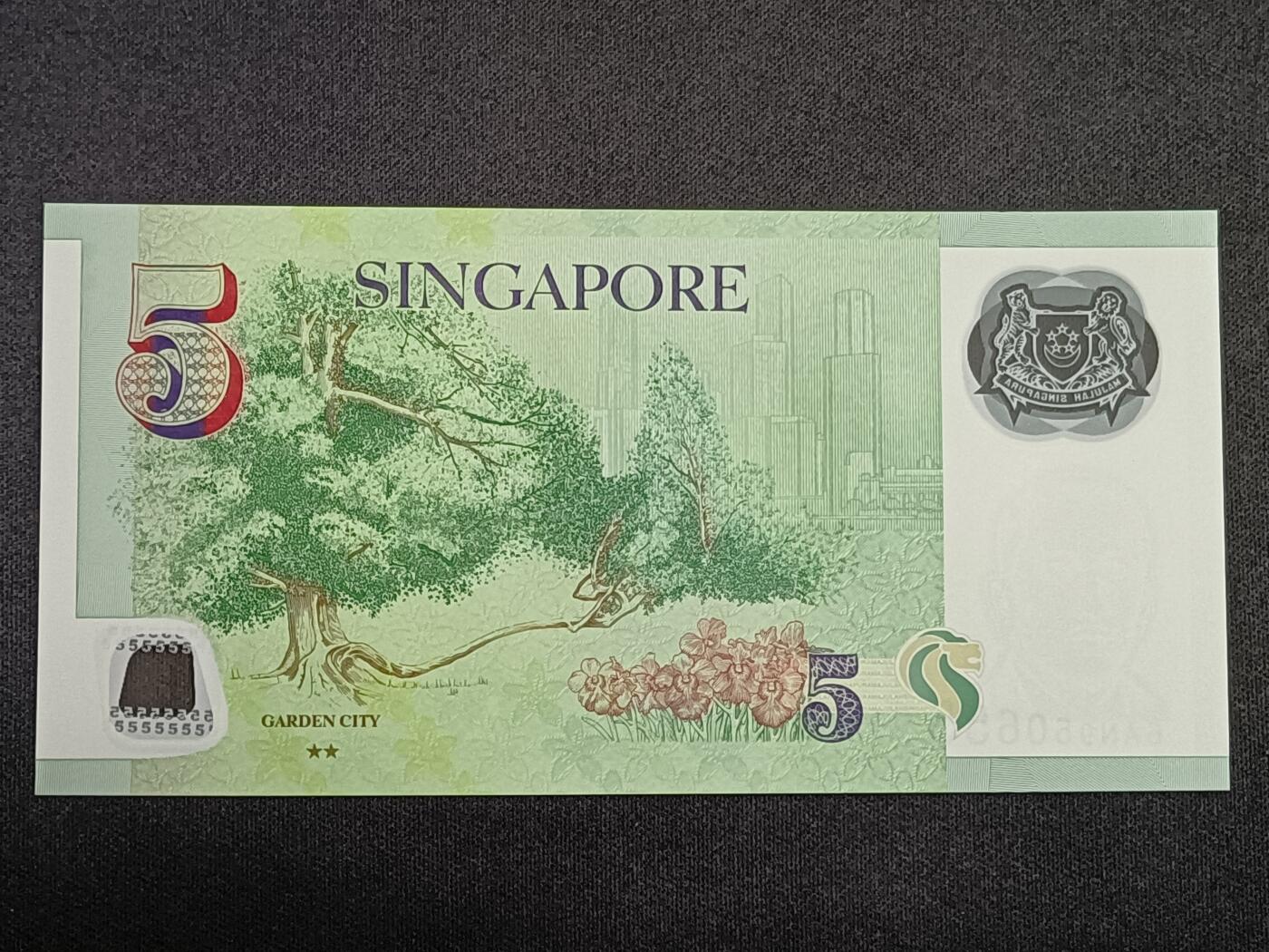 【游宝拍卖】丙午马年第12期 新加坡-5元【尚曼达签名 金马号6AN950655 全新UNC】