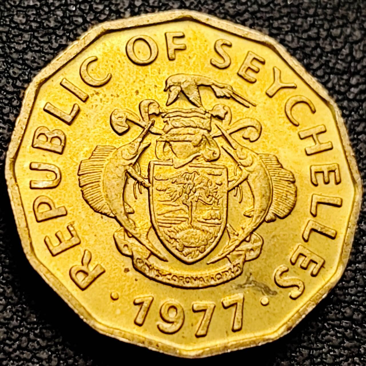 泉币菌-第208场-拍品多 请提前出价 。