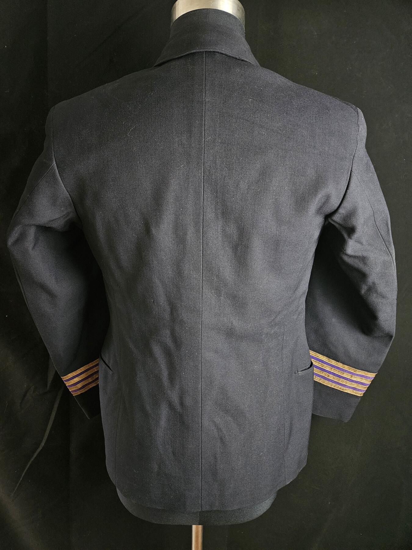 0元起拍勋章 第338期 咸鱼国勋章拍卖专场 3月15日（周日）下午6：00开始 日本ww2时期 川崎重工汽船制服上衣