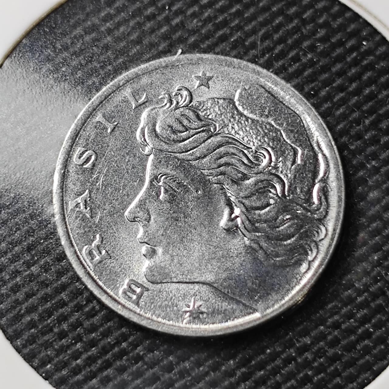 KK钱币收藏小铺   第405期 2月预留时间 周末发货 1975巴西1分 农粮纪念币