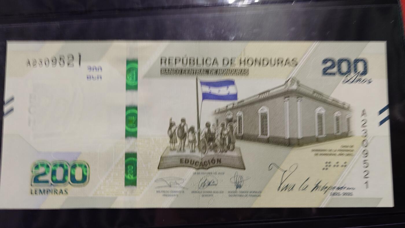 世界钱币～微拍第239期暨2026年第20期  部分尾货整理陆续低价起拍清仓