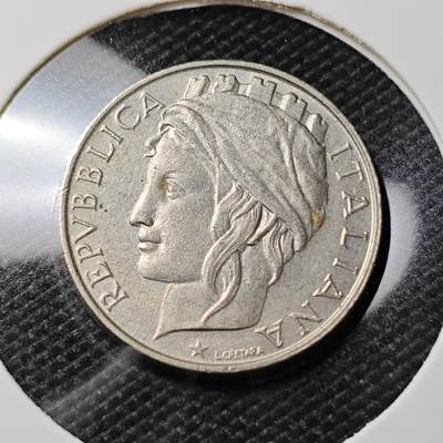 KK钱币收藏小铺   第405期 2月预留时间 周末发货 - 1996意大利50里拉 