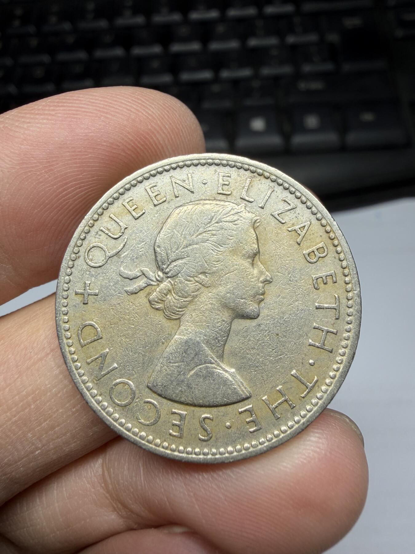 2026年集古藏今外币拍卖第三期-第2场—（总第312拍），可以寄存60天，满160元包邮。 1964年新西兰1佛若琳