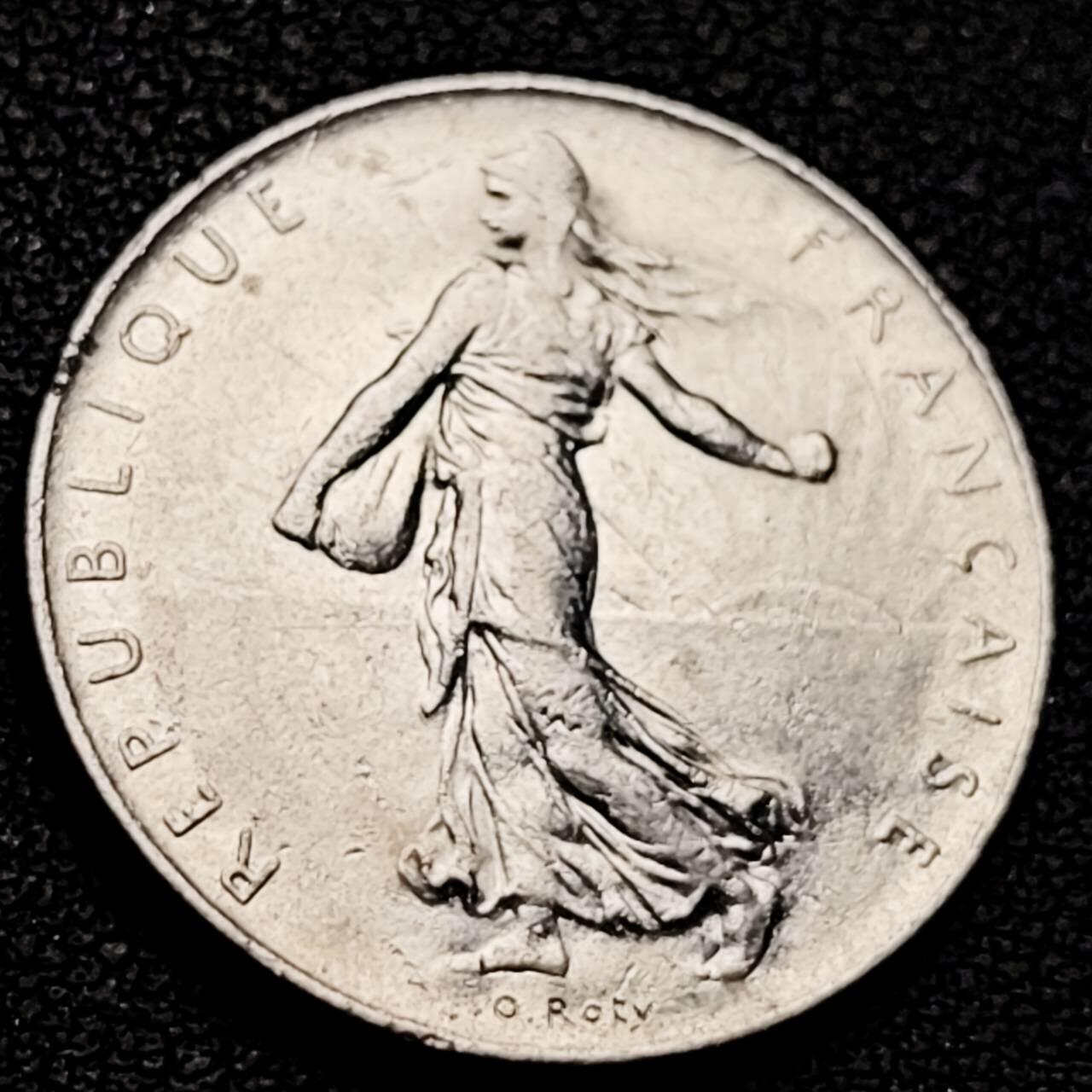 泉币菌-第207场-拍品多 请提前出价