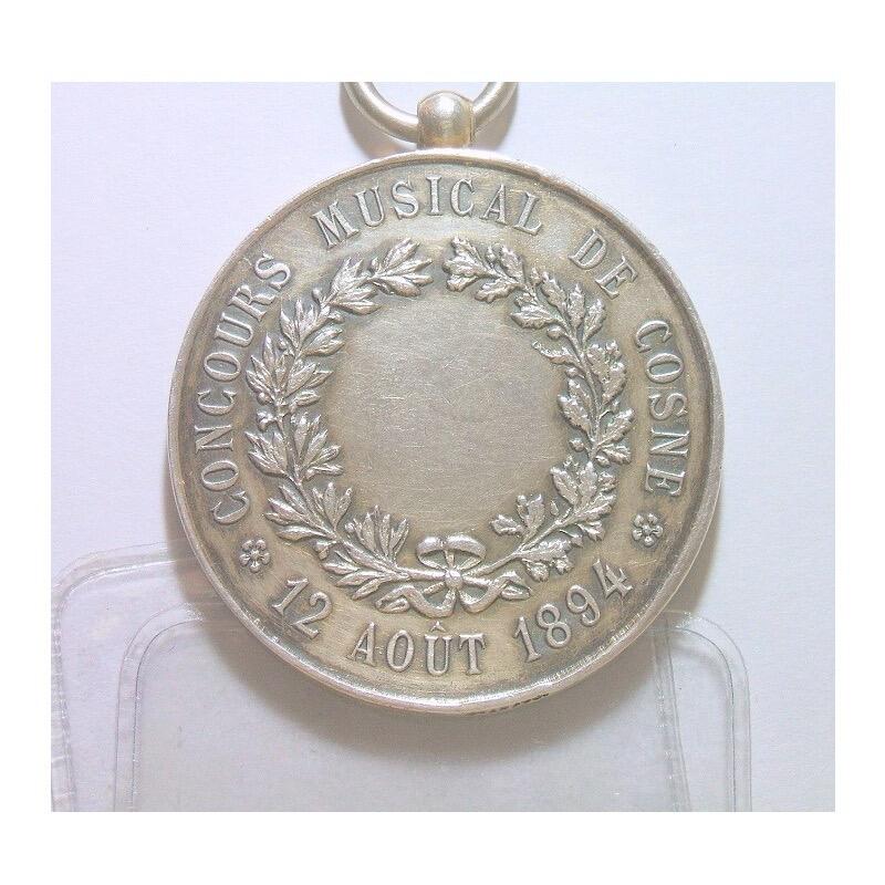 【银】法国1894年 女神站像高浮雕精制大银章 40MM 26.5克