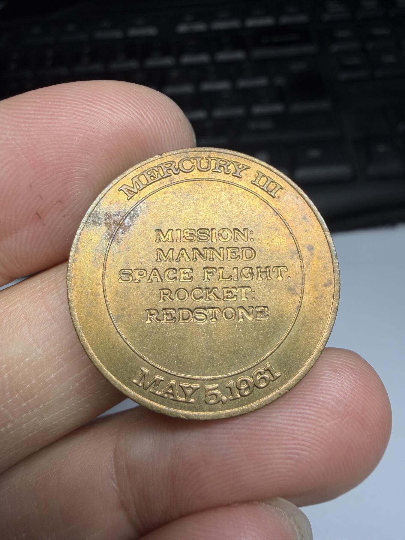 2026年集古藏今外币拍卖第三期-第2场—（总第312拍），可以寄存60天，满160元包邮。 1961年美国探月纪念章，直径25毫米