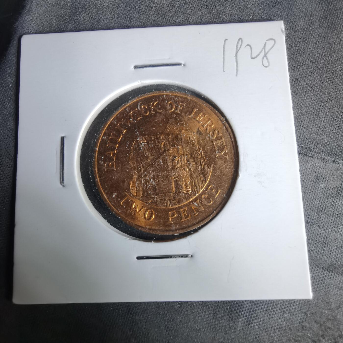 沼泽如烟--第1019场 泽西1983年2便士